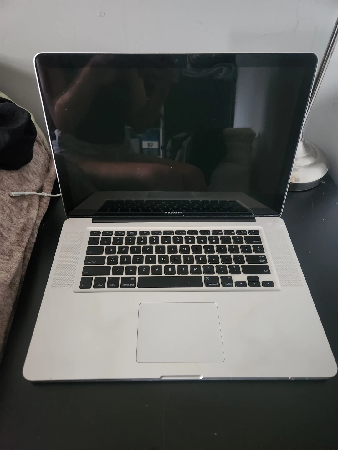 MACBOOK PRO-  Recommended for parts