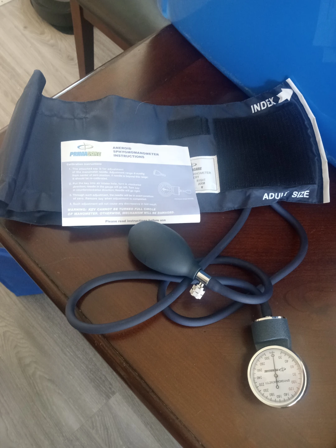 PRIMACARE Aneroid Sphygmomanometer Blood Pressure Monitor
