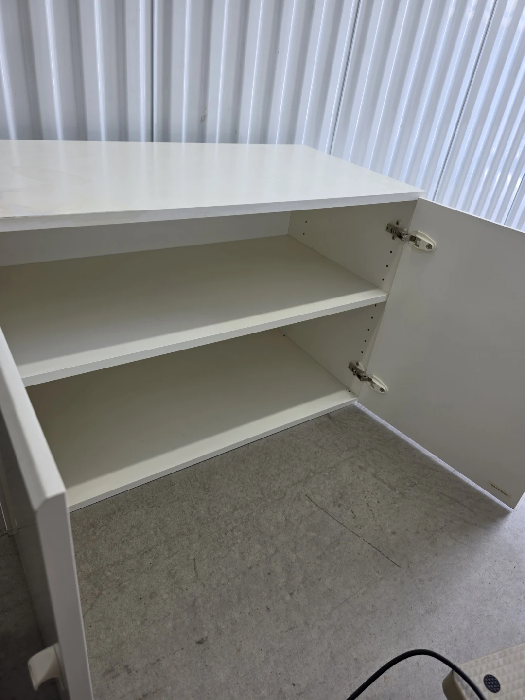 White  Cabinet 2pieces - photo 3