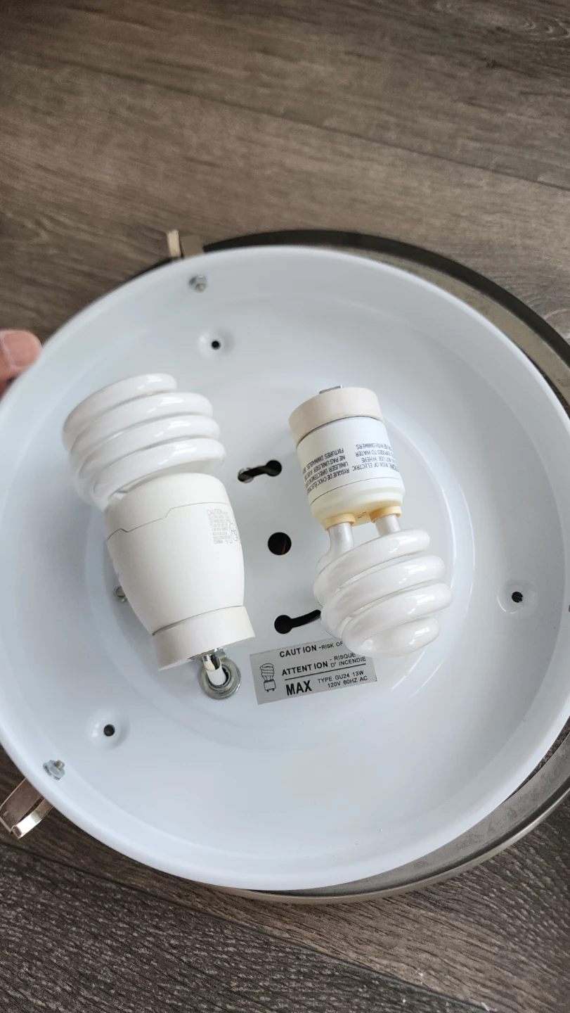 Set of 3 Matching Flush Mount Ceiling Lights - photo 5