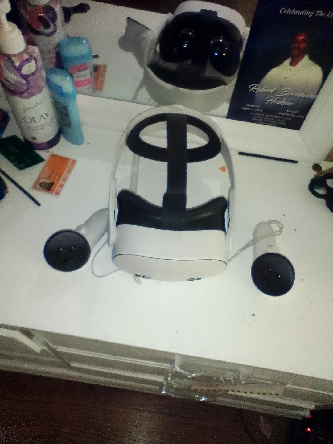 Meta Quest 3s VR Headset with Controllers - photo 3
