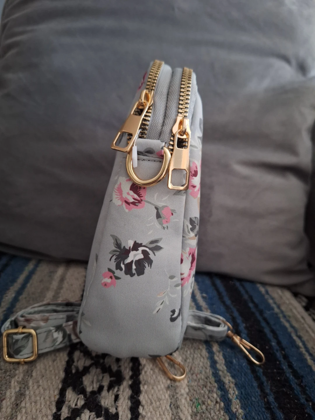 Floral Crossbody Bag - Light Grey - photo 4