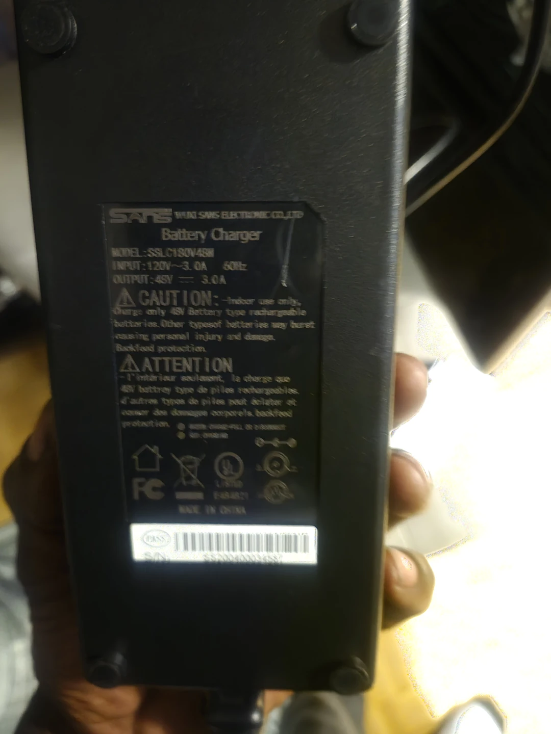 Rize 48V 12AH E-bike Battery and Charger and controller - photo 2