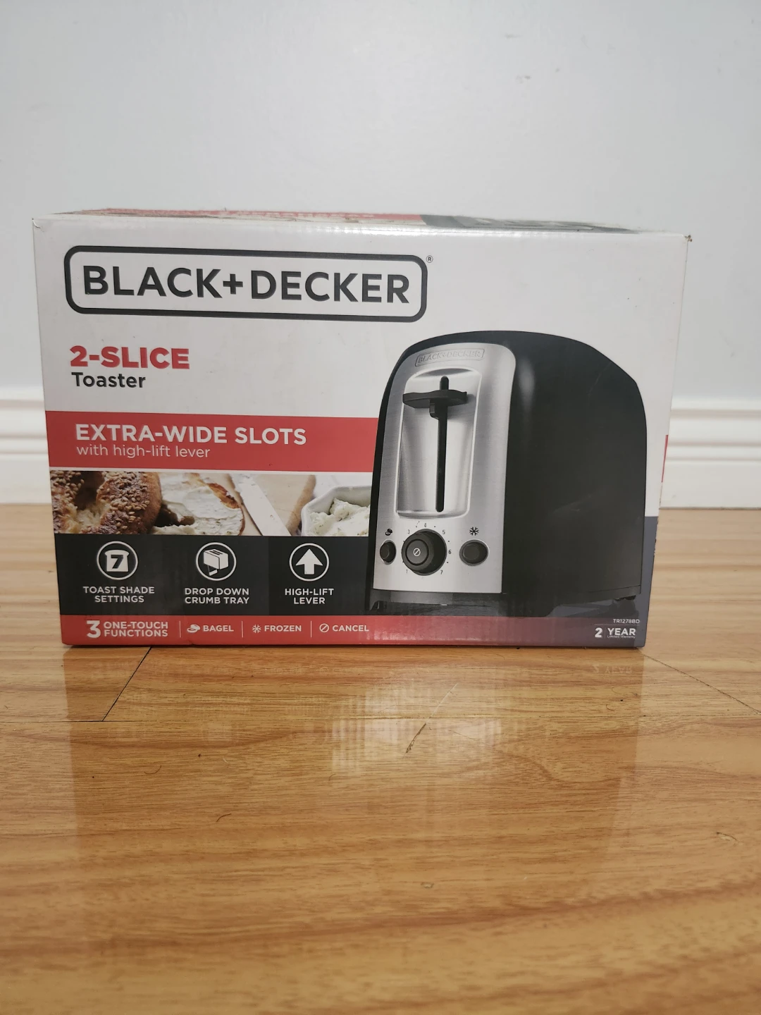 Black+Decker 2-Slice Toaster with Extra-Wide Slots