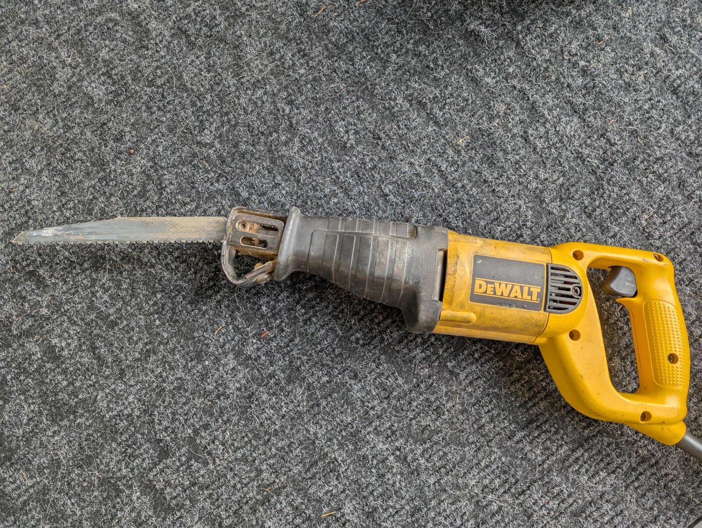 DeWalt Reciprocating Saw DW393