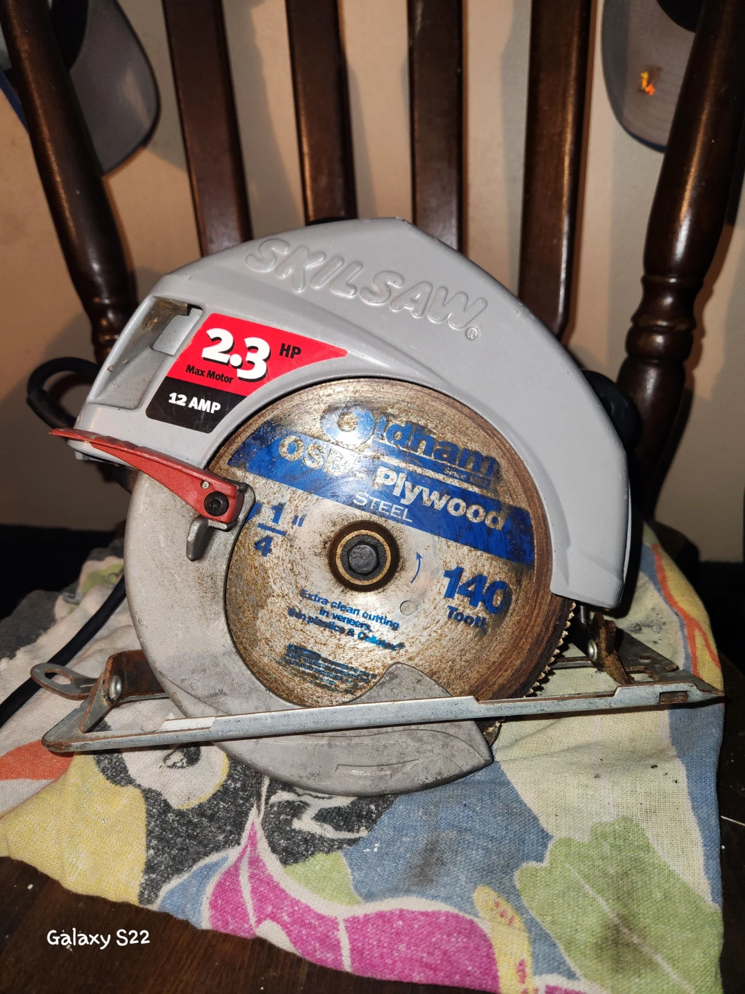 Skil circular saw 2.3 HP 12 Amp wit Oldham Plywood Blade - photo 4