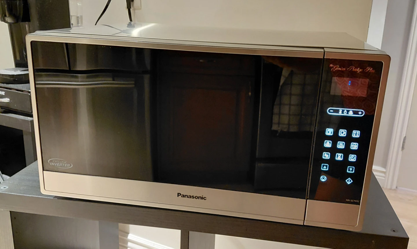 Panasonic Microwave Oven NN-SER955S