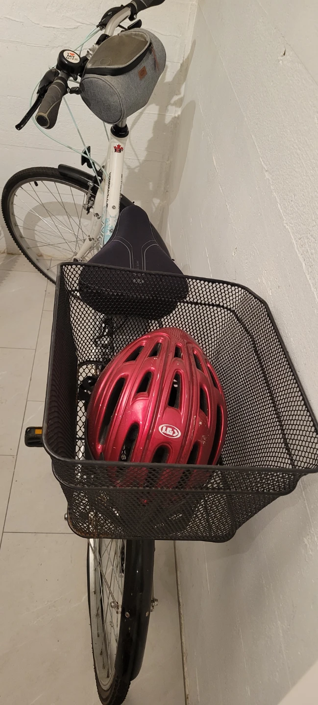 Women's Comfort Bike with Basket and Helmet - photo 3