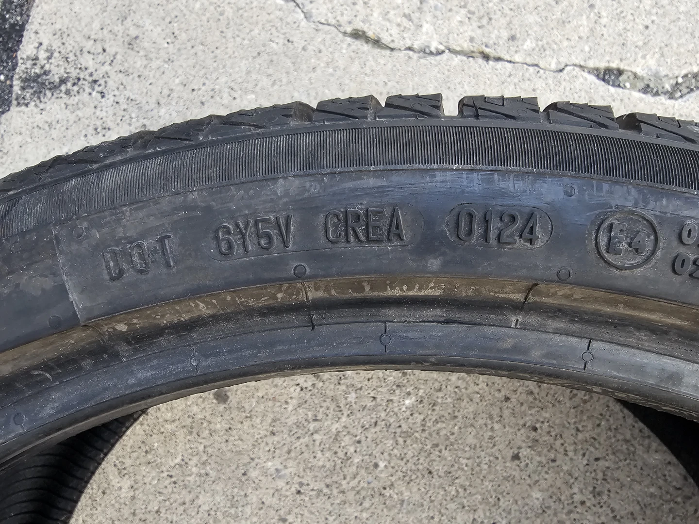255/35 R20 CONTINENTAL WINTER TIRES (2 ONLY) - photo 5