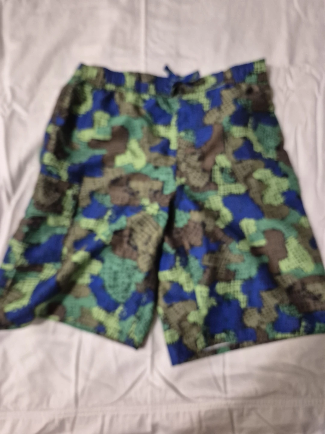 L.L. Bean camo swim trunks size 10