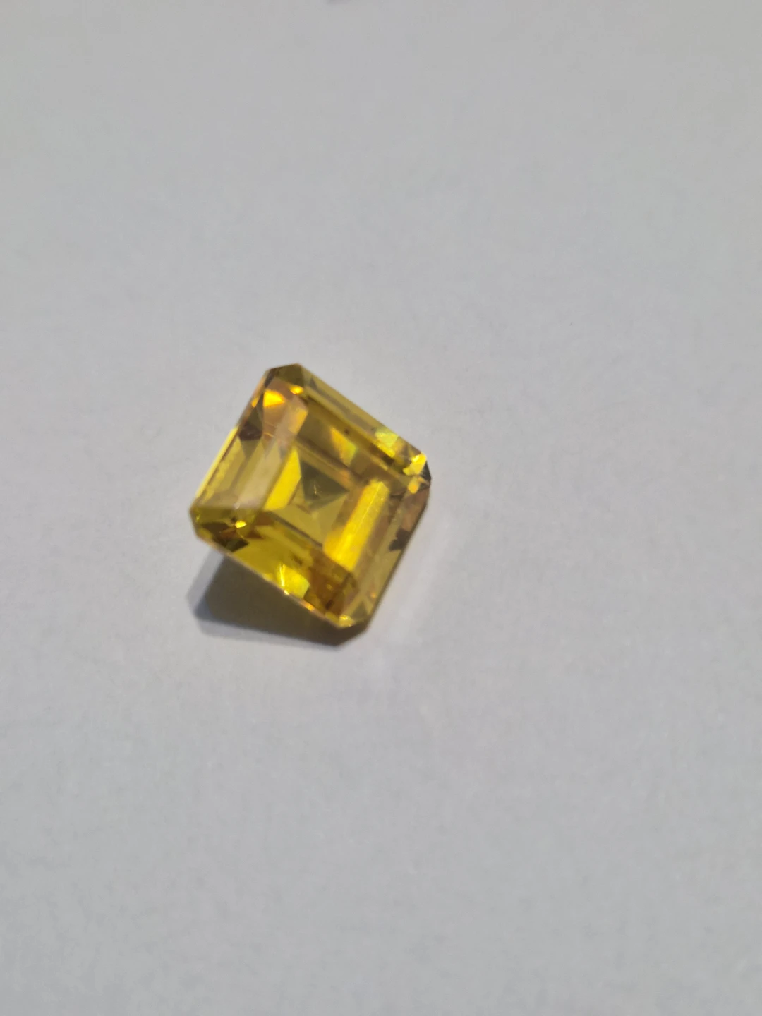 9.8 carat yellow Sapphire