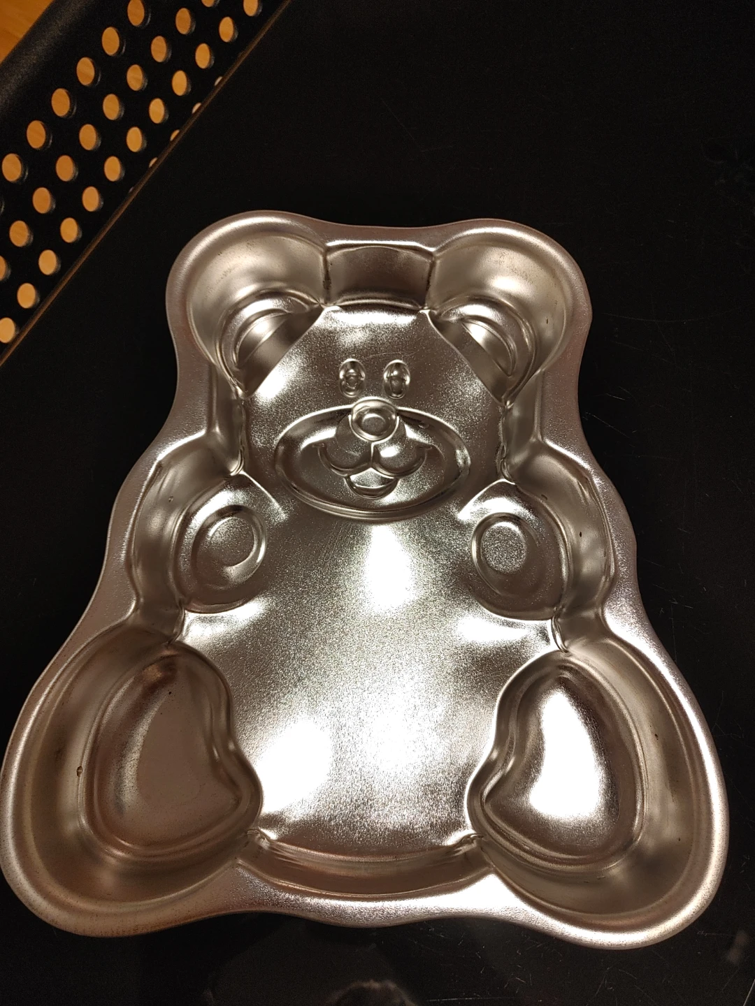 Teddy Bear Shaped Cake Pan - photo 4