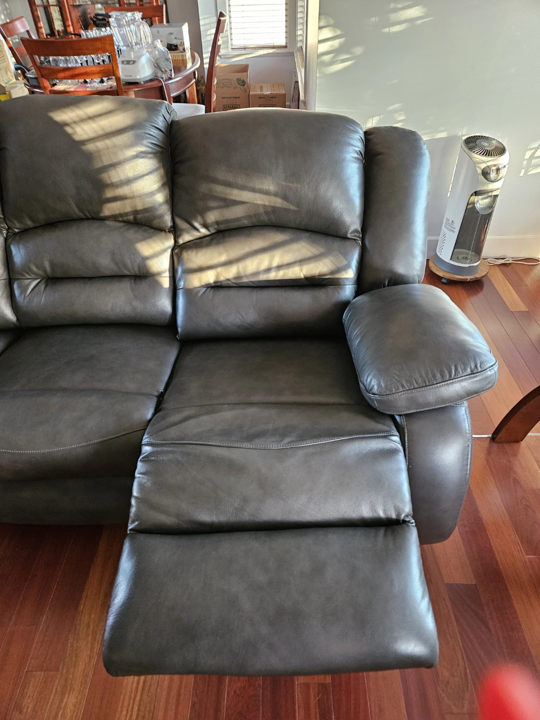 Charcoal leather reclining sofa - photo 2