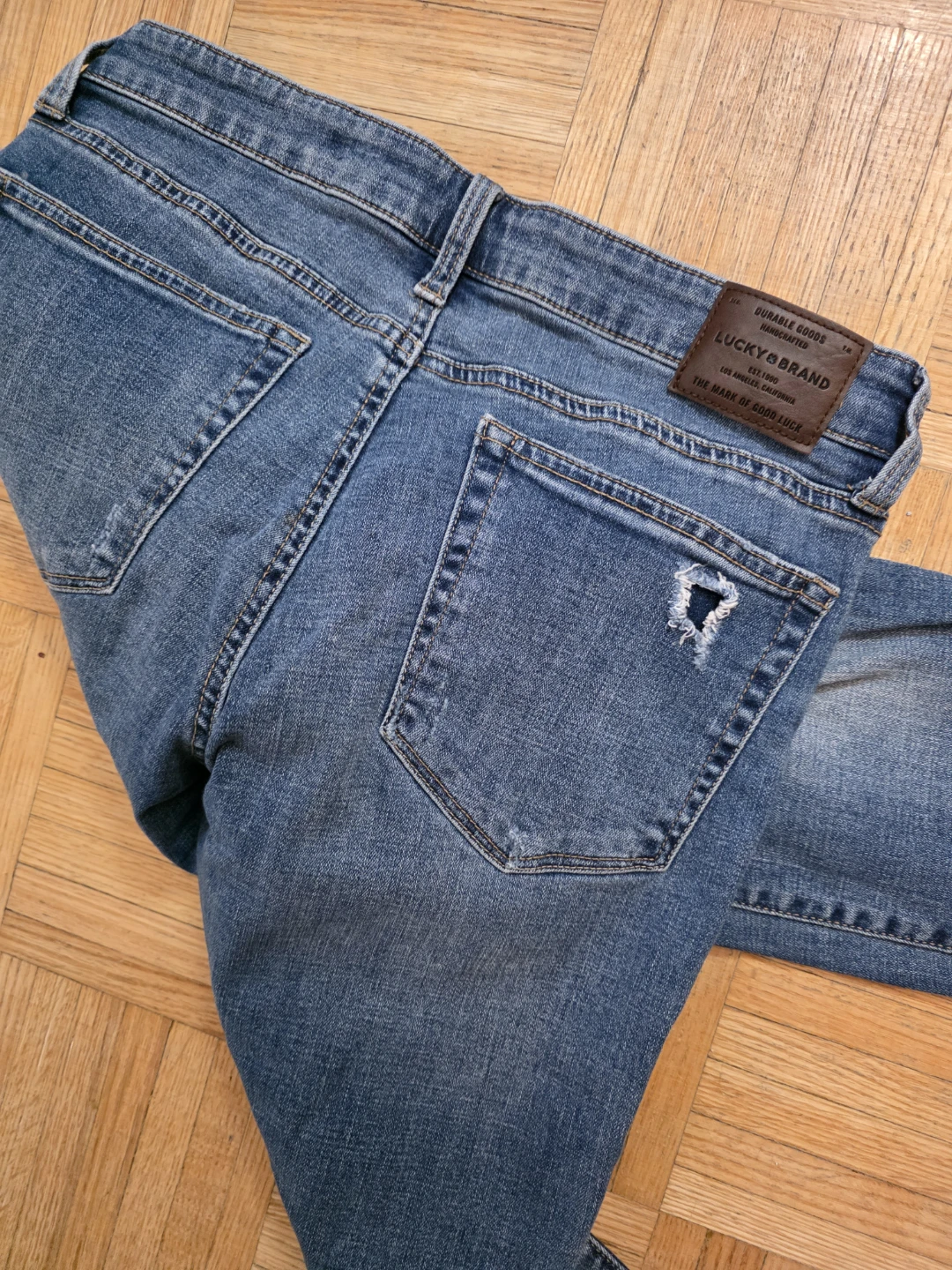 Womens Lucky Brand Jeans Size 10 - photo 4