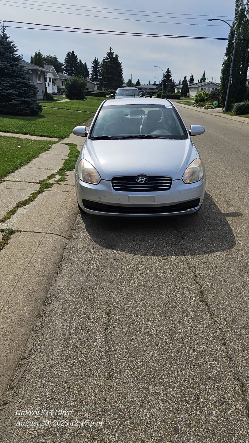Hyundai Accent Sedan