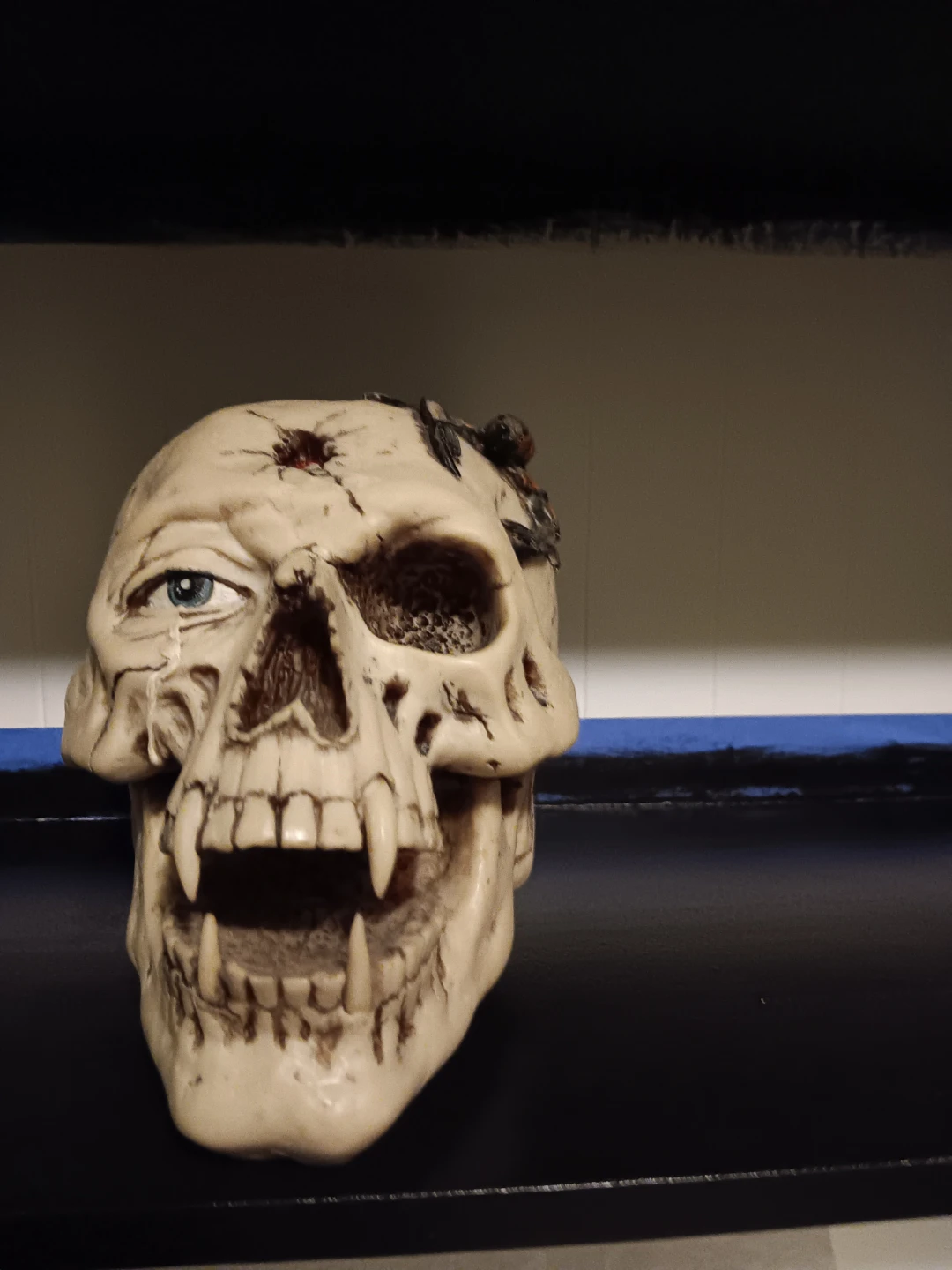 Scary Skull Decoration with Spiders and Scorpion - photo 3