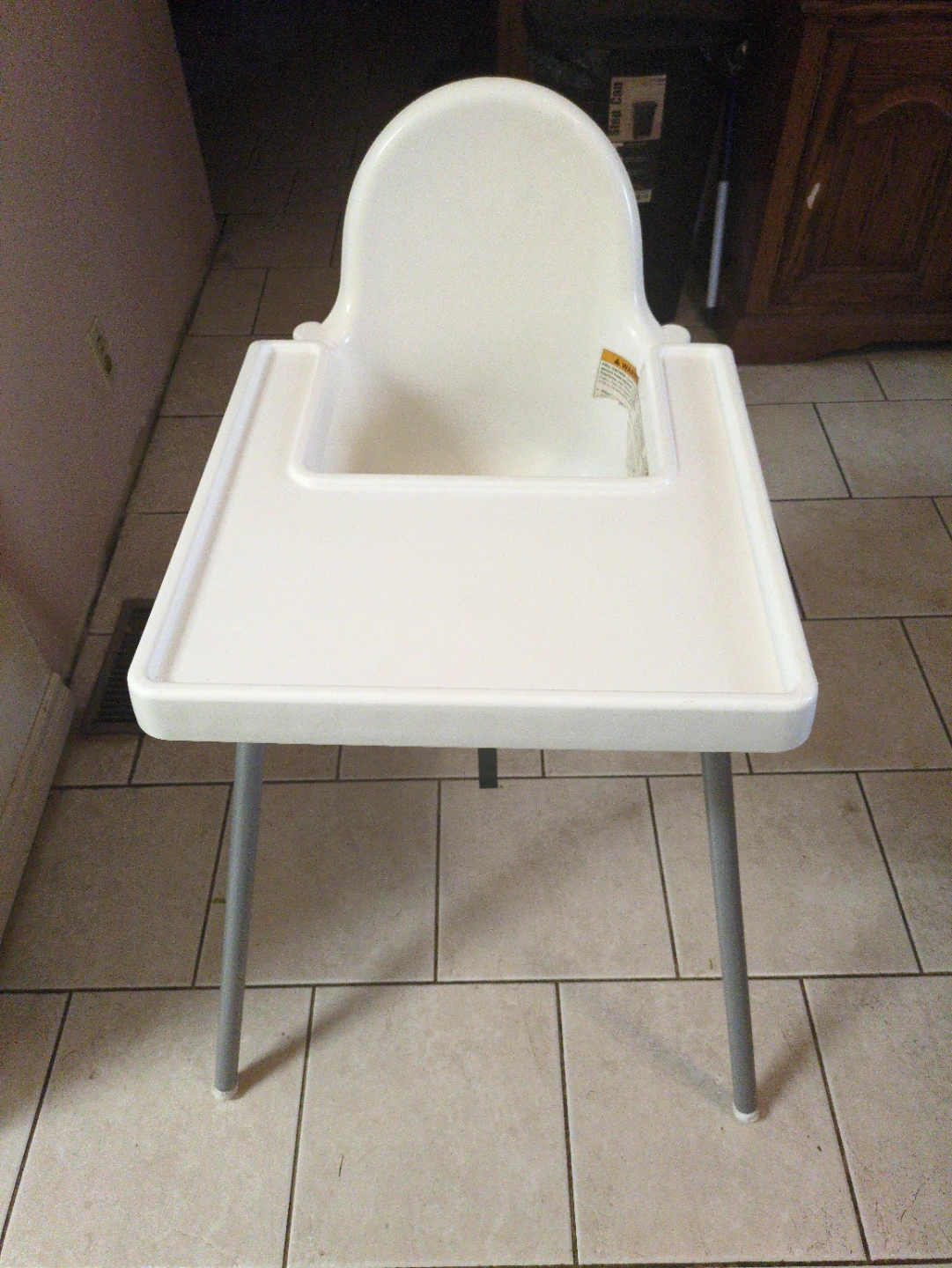 White Baby High Chair with Tray