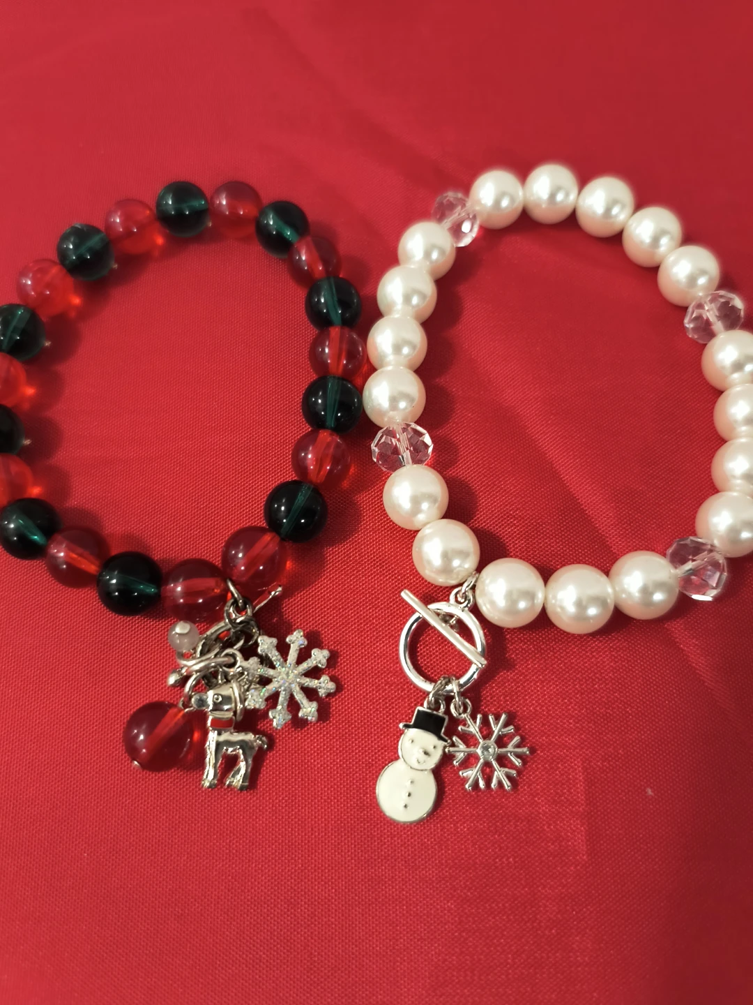 Set of 2 Christmas Themed Beaded Bracelets