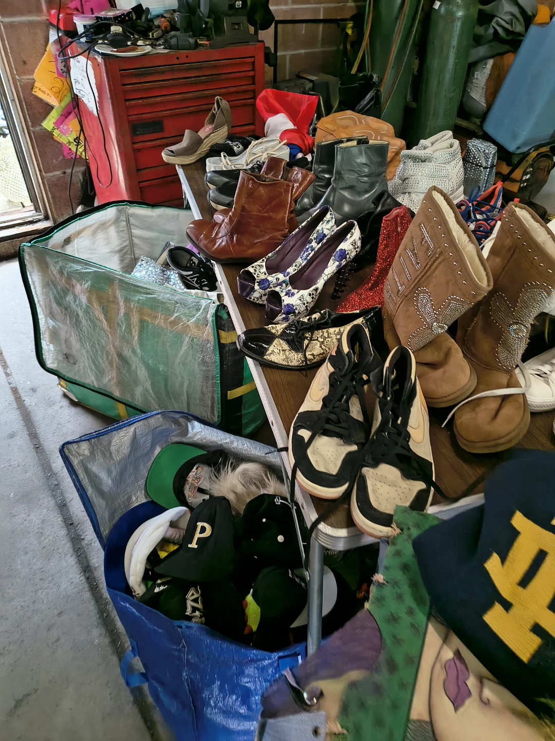 Garage sale today @ 2021 N POINT St 1pm Til 7pm August 29 - photo 4
