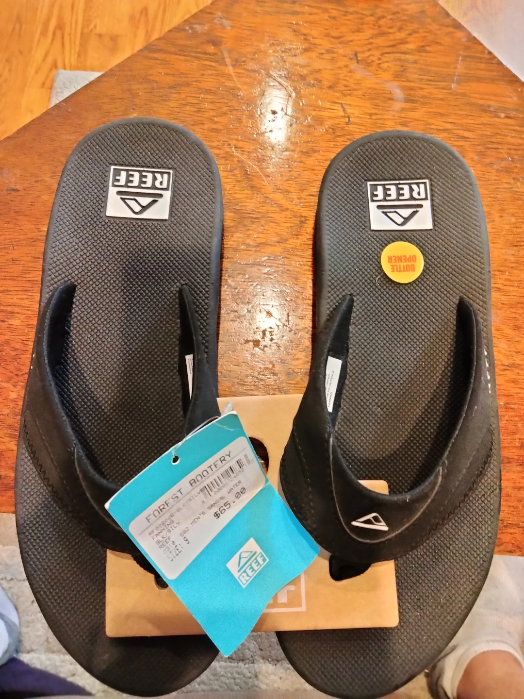 Reef Fanning Bottle Opener Sandals - Black - Size 9 - photo 2