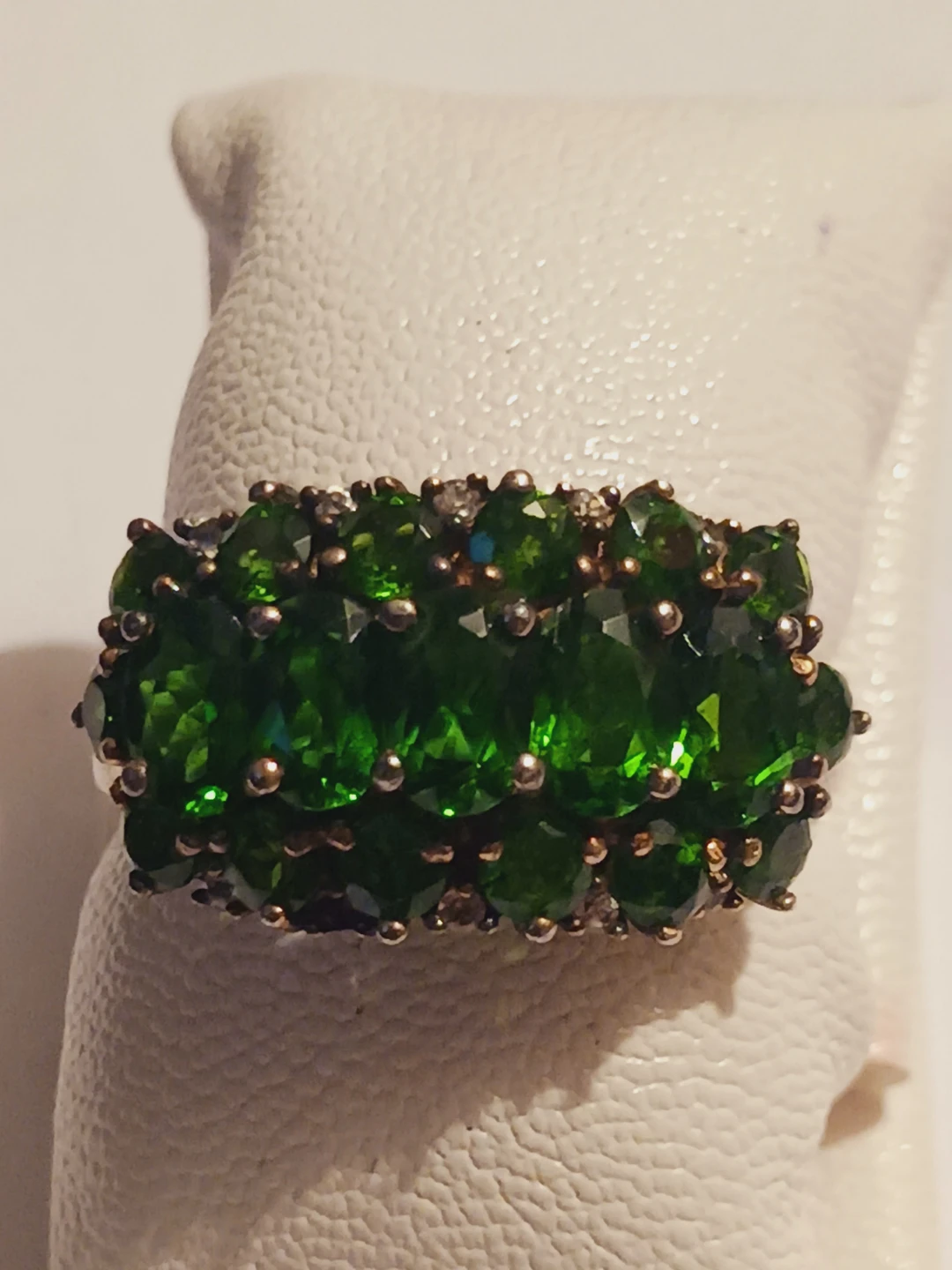 Sterling Silver 925 Green Gemstone Ring. Size 9. - photo 2
