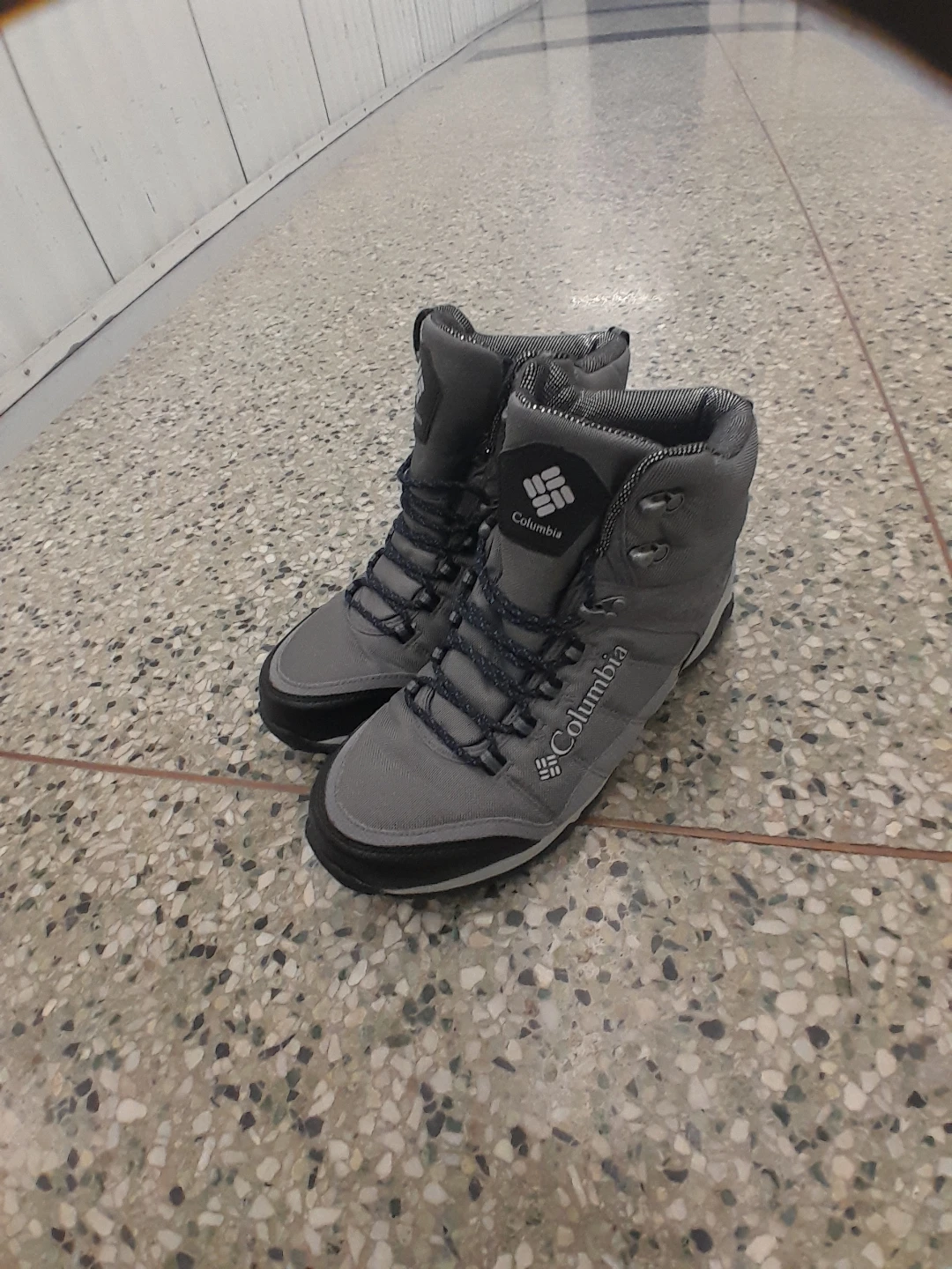 Columbia Waterproof Hiking Boots Men's Size 10.5 - photo 5