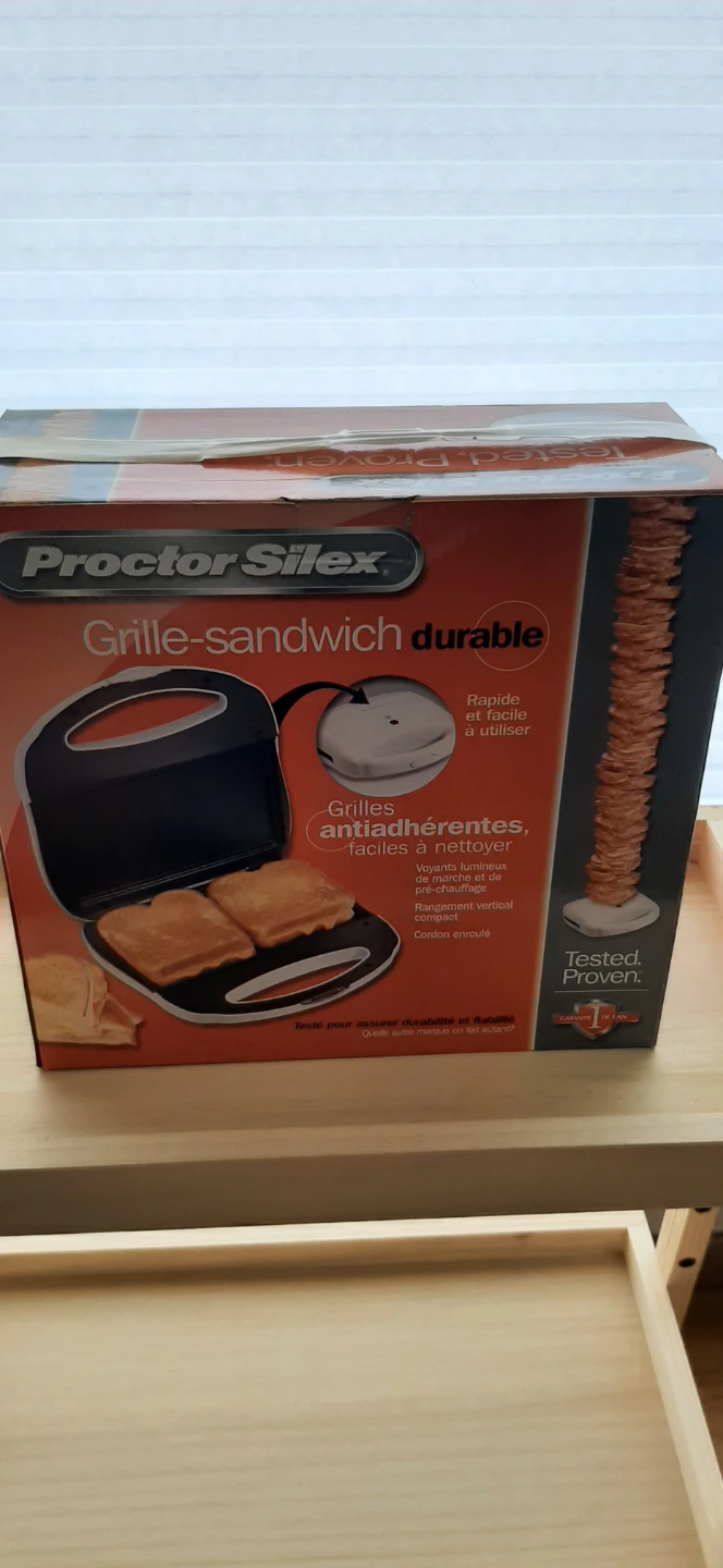 Proctor Silex Sandwich Maker-New