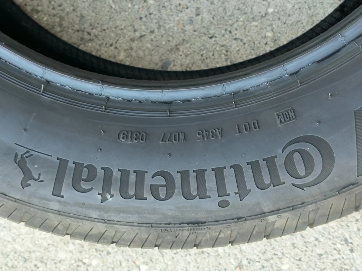 3 tire Continental Tire 235/60 R 18 - photo 4