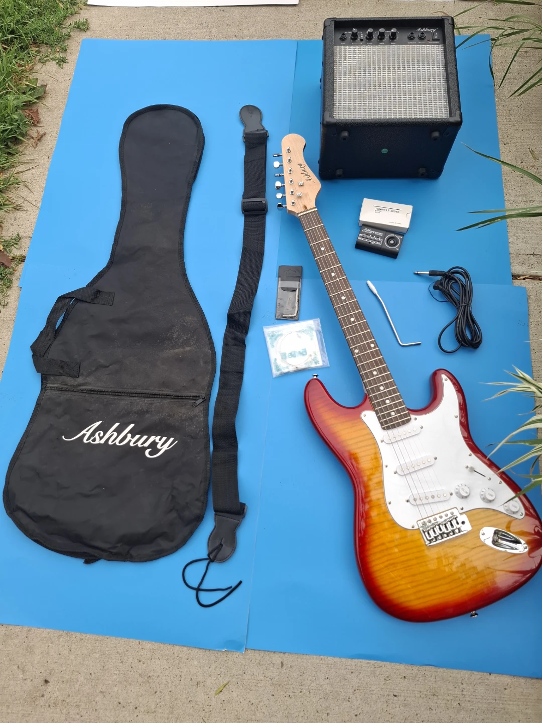Ashbury electric guitar package