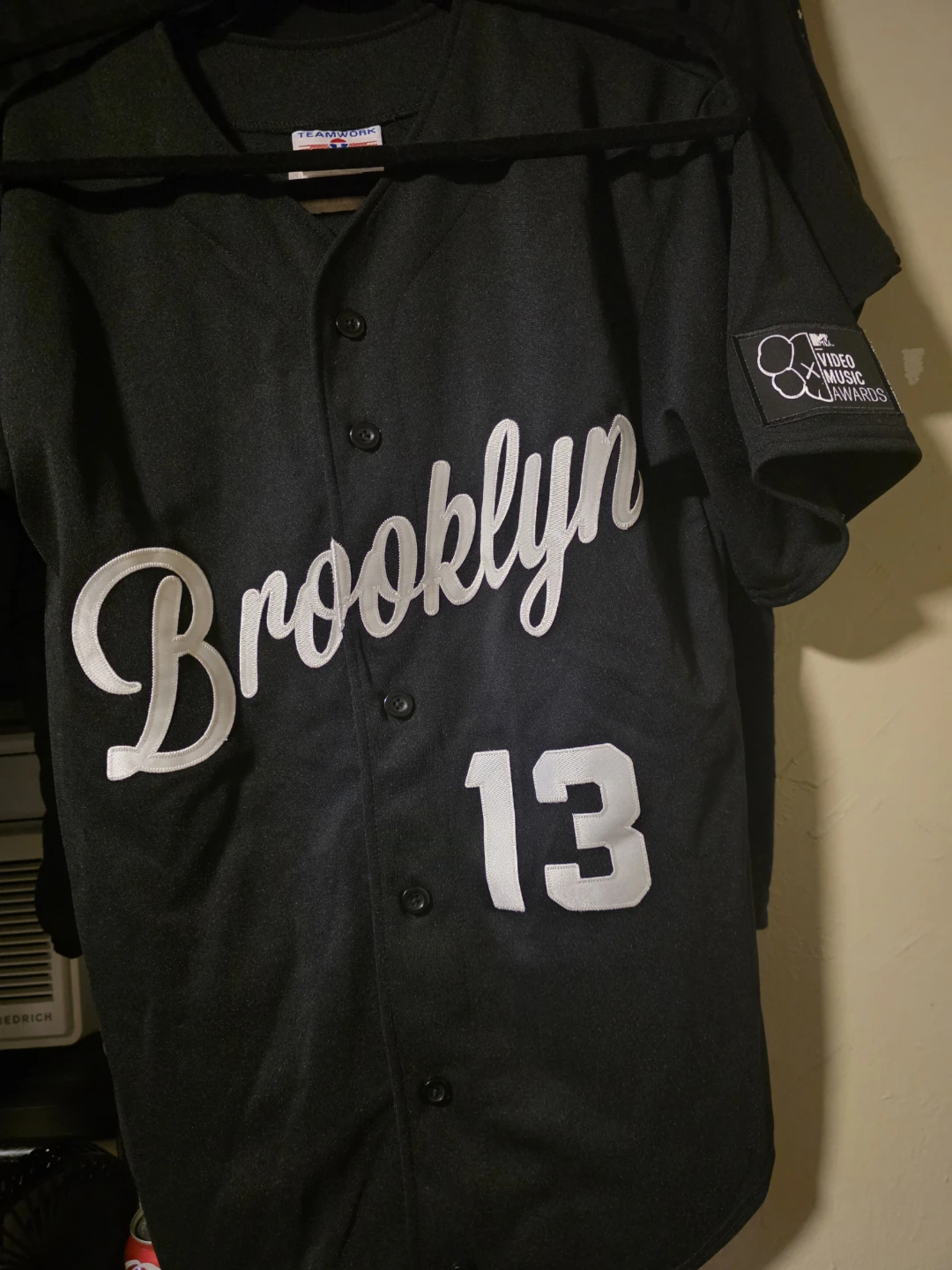 Rare 2013 MTV music reward jersey - photo 2