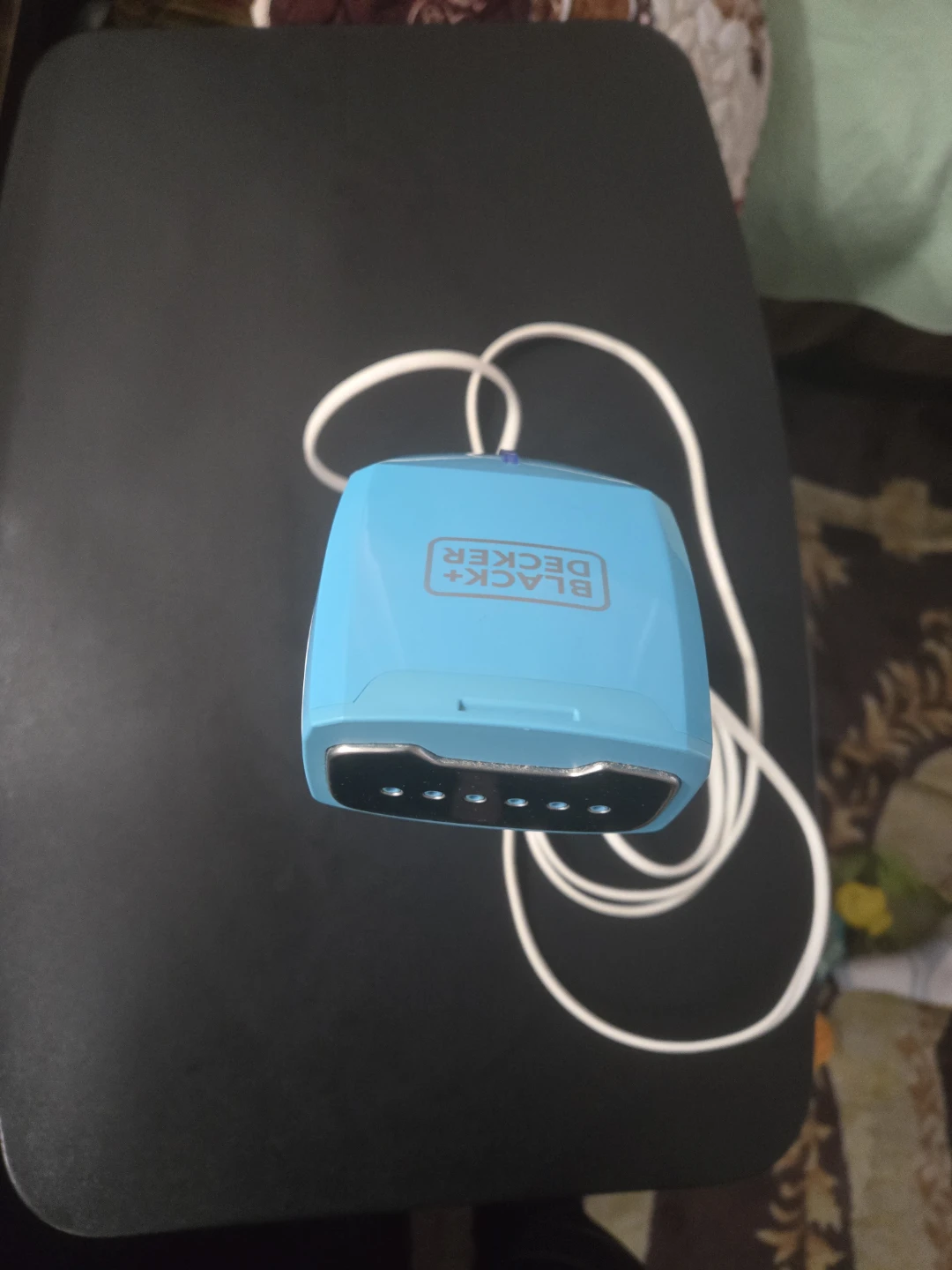 Black + Decker Handheld Steamer - photo 2