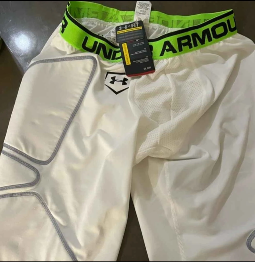 NWT Men's Under Armour Utility Compression Undergarment. XL.