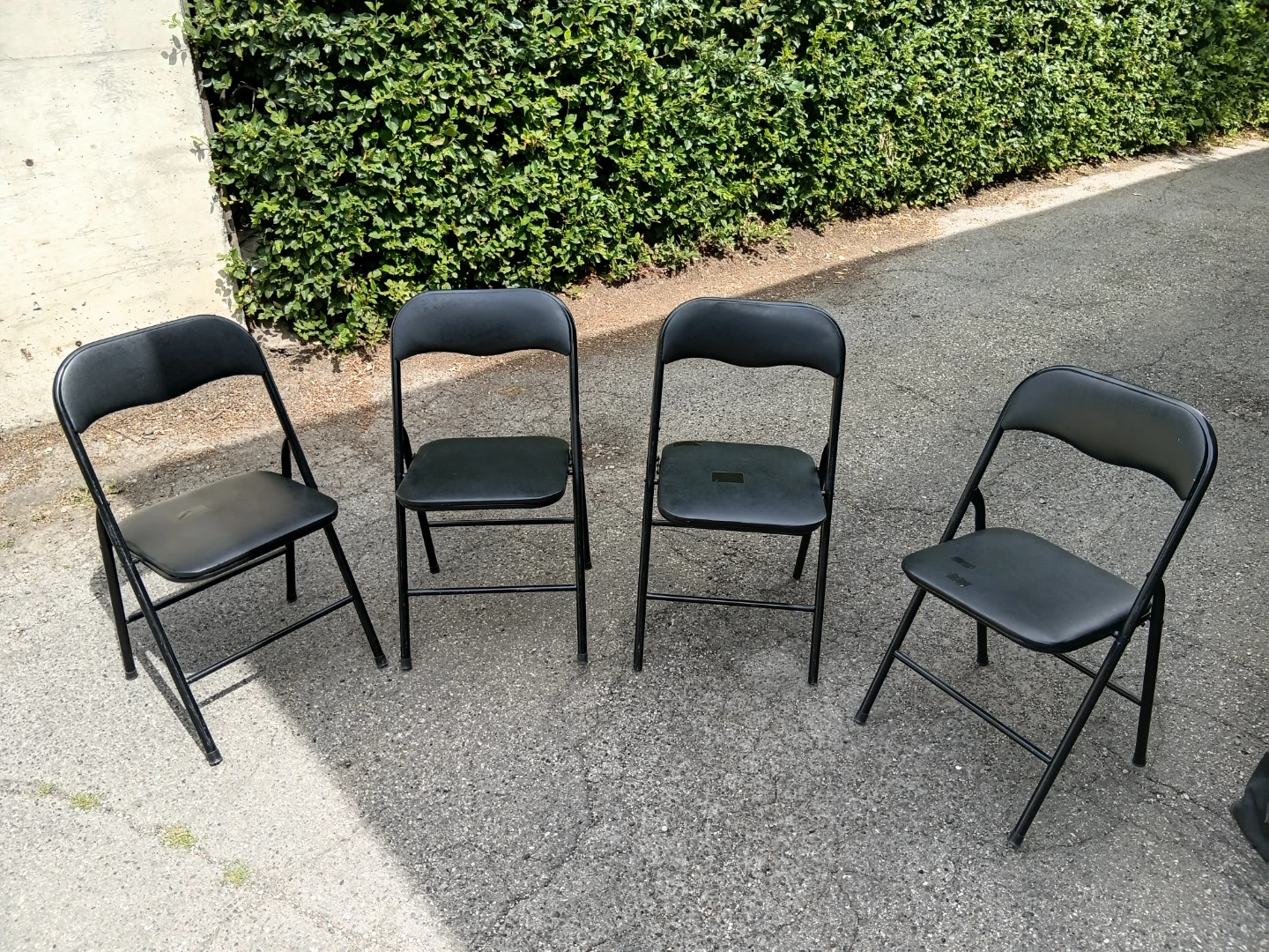 Set of 4 Black Folding Chairs