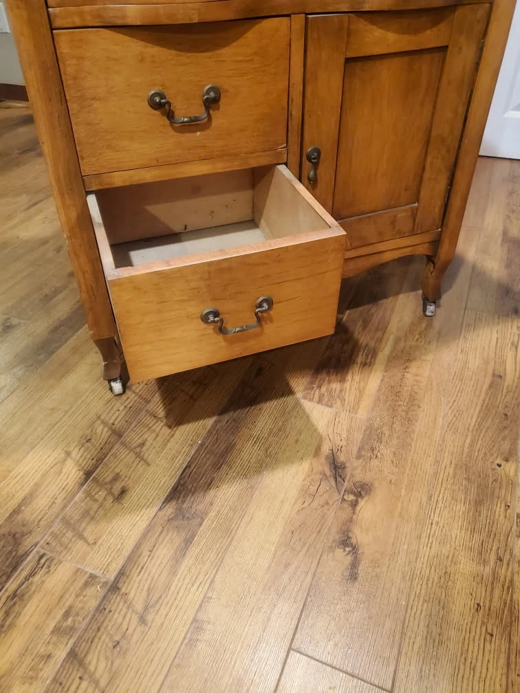Antique Wash stand with Basin and Pitcher Set - photo 2