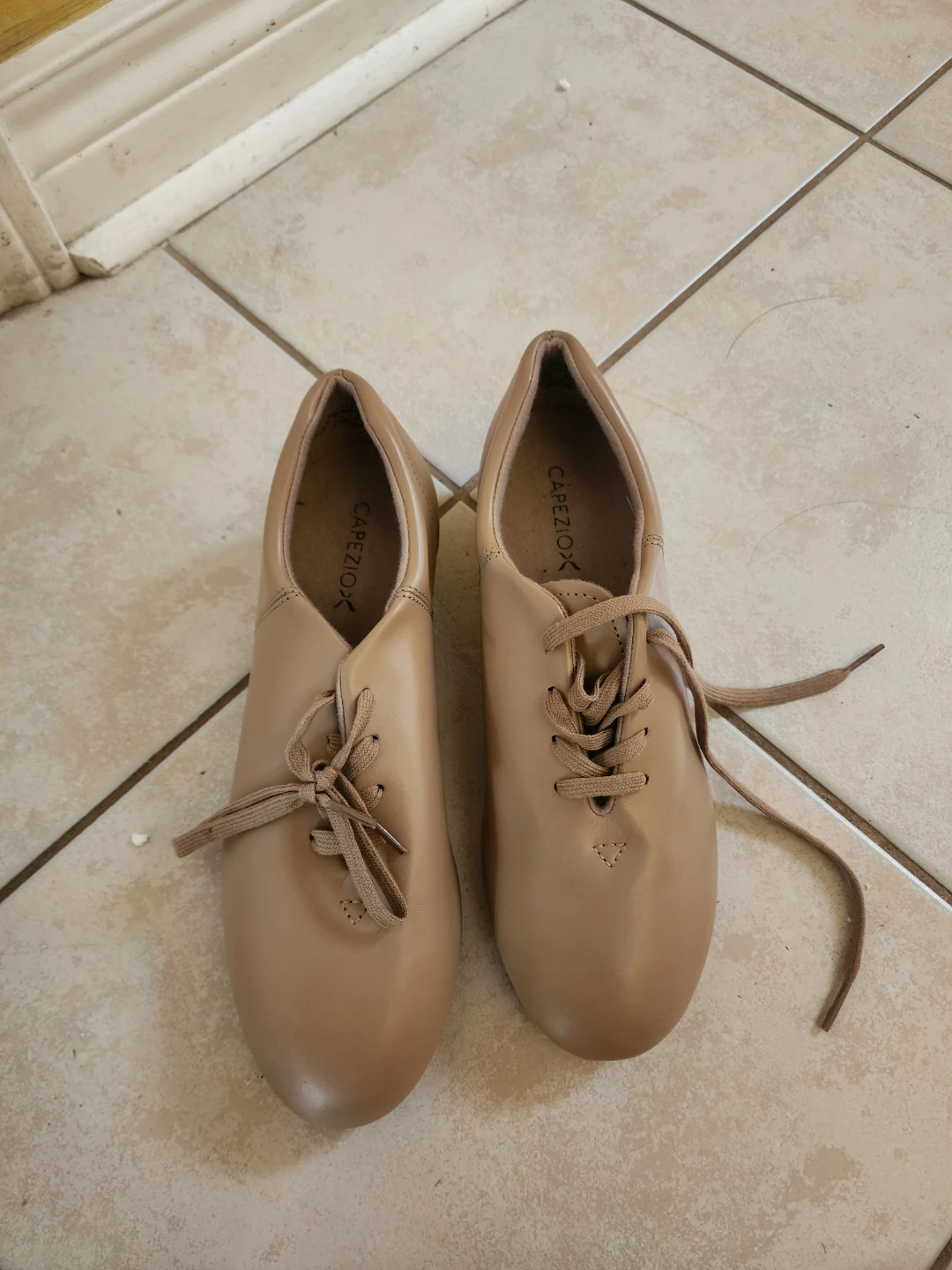 Capezio Tan Tap Shoes - photo 2