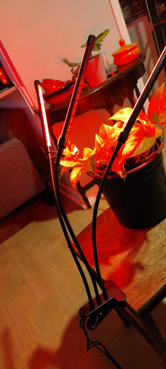 3-Head LED Grow Light - photo 3