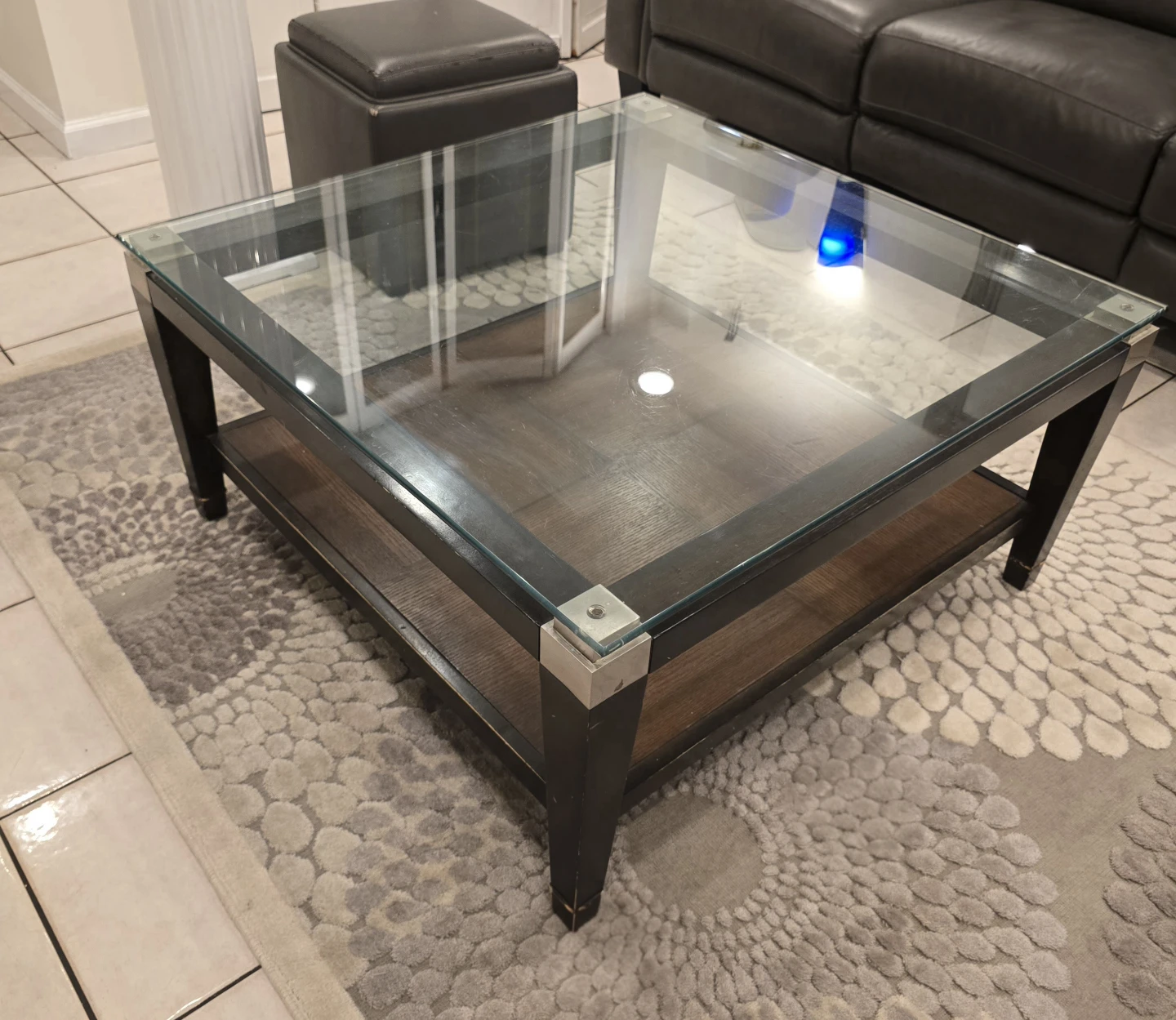 Raymour & Flanigan Dunhill Square Glass Coffee Table - photo 5