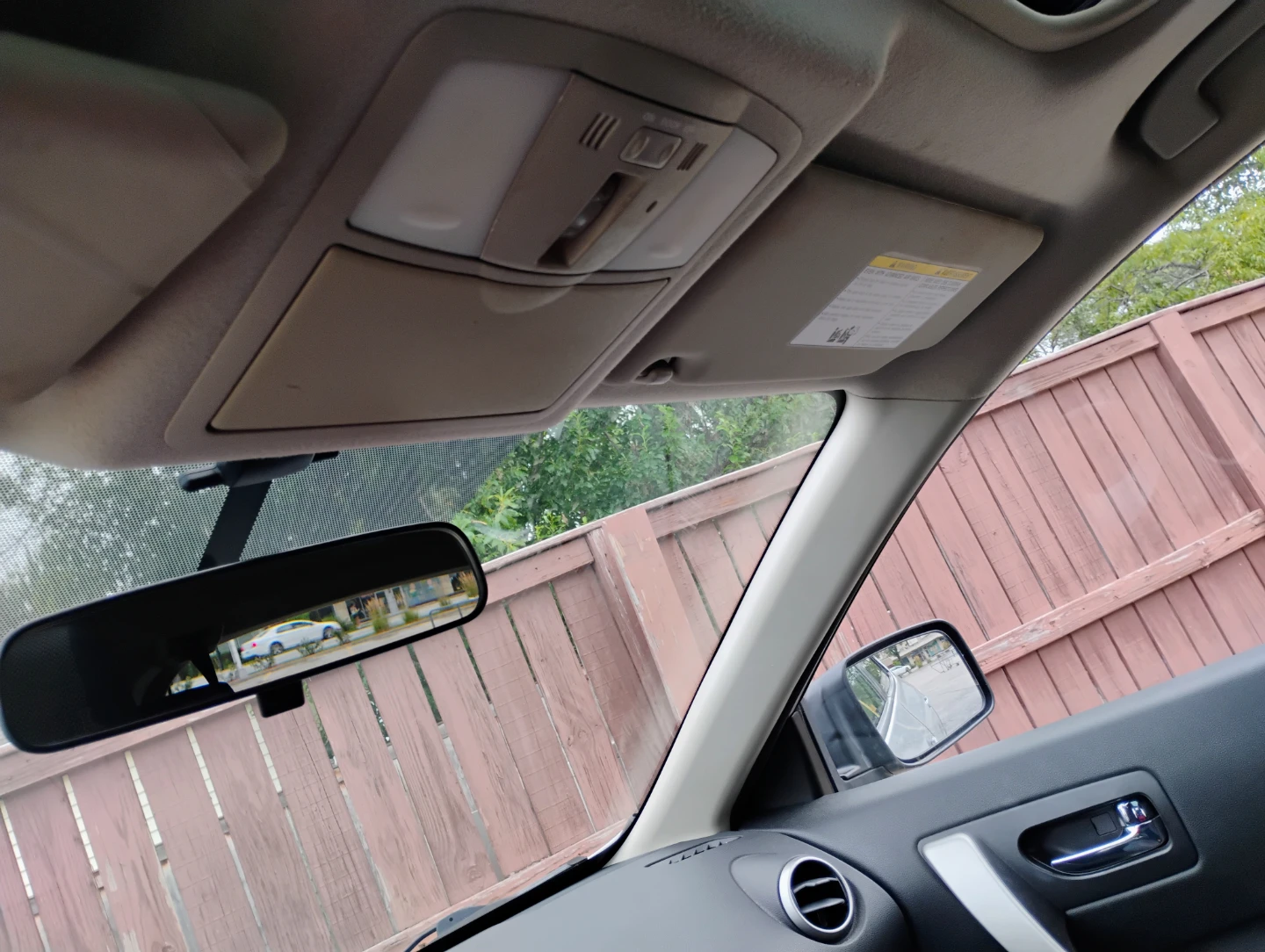 Silver Nissan Rogue SUV - photo 5