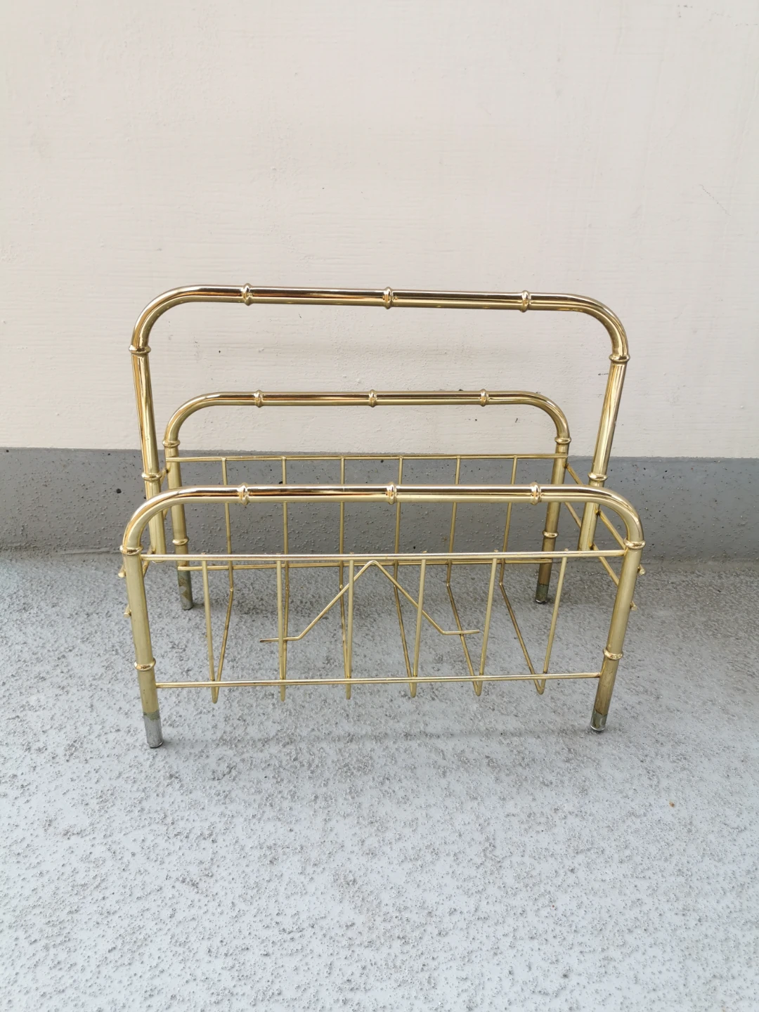 Vintage Hollywood Regency Magazine Rack - photo 5