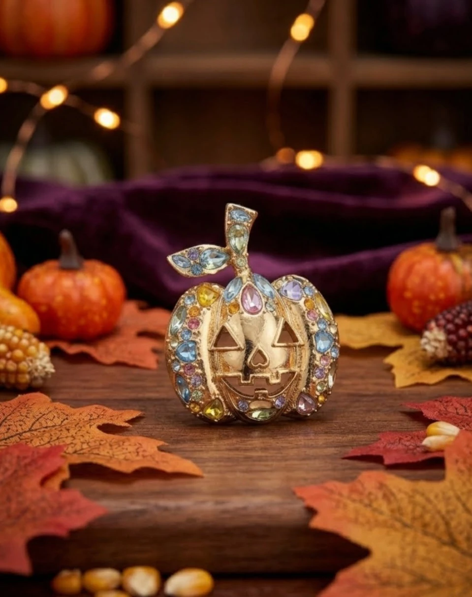 New Gold-Tone Rhinestone Halloween Pumpkin Brooch