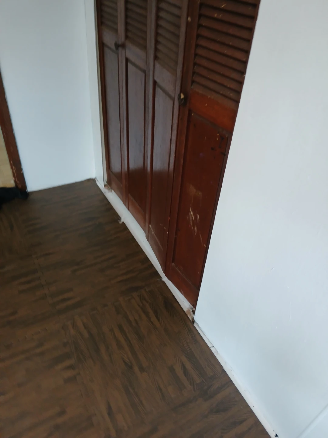 Room for rent-quiet respectful home