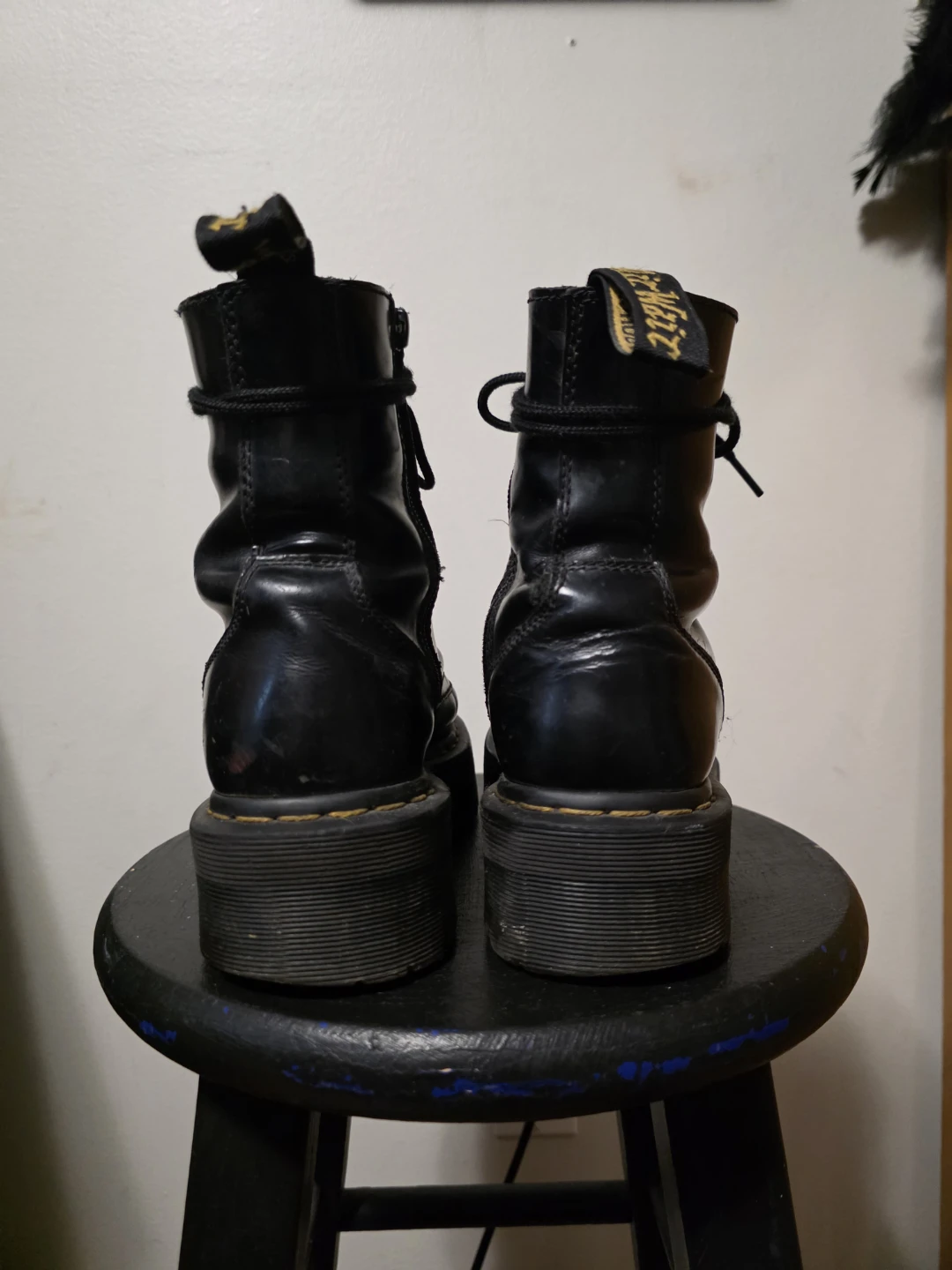 Dr. Martens Jadon Platform Boots – Women’s Size 8 - photo 3