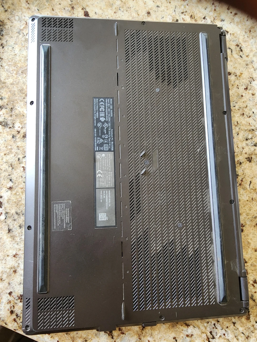 ASUS ROG Zephyrus G15 GA503Q Laptop parts need screen - photo 3