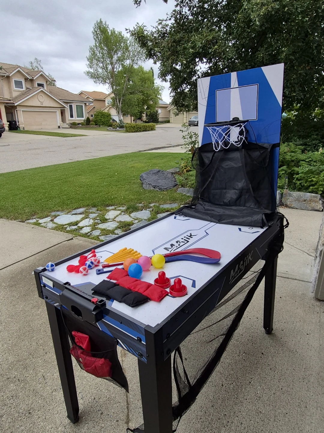 Air hockey, soccer, basketball - photo 5