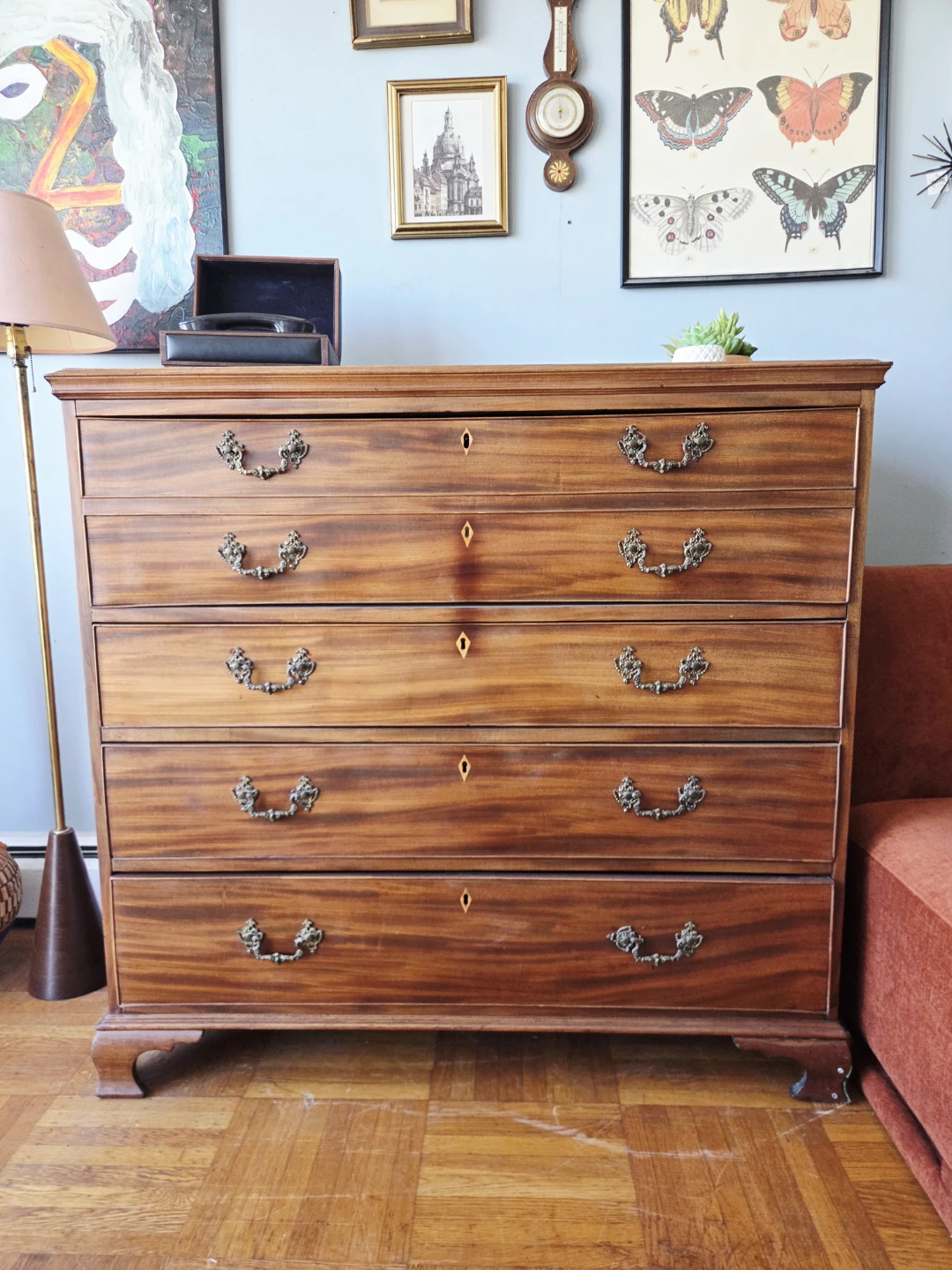Antique Solid Wood Mahogany Butler Desk (Delivery Available) - photo 3