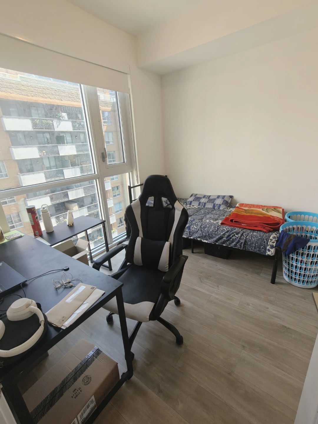 Private room + private bath for rent- 1st Oct 2026