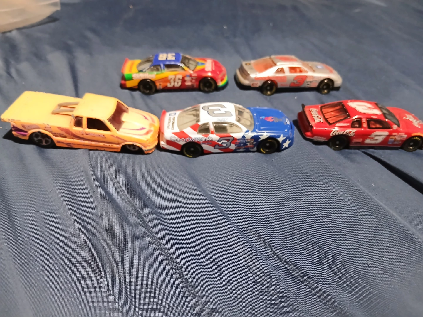 Vintage NASCAR & Hot Wheels 1:64 Diecast Car Lot (5 Cars) - photo 3