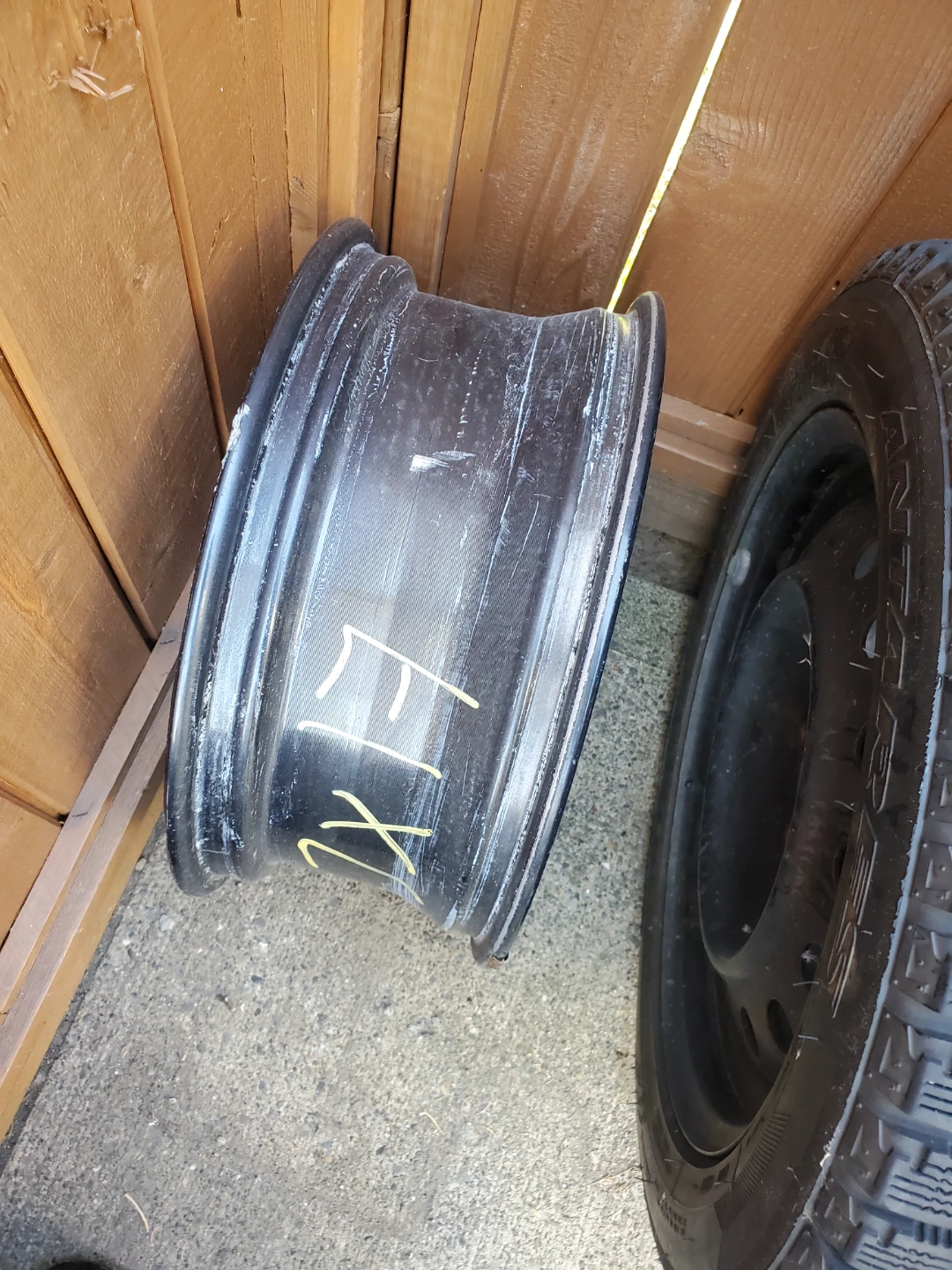 Hyundai Alloy Wheel Rim - photo 5