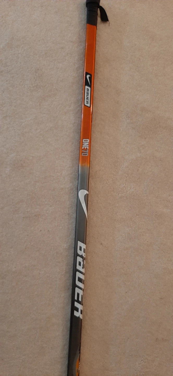 Bauer hockey stick. - photo 3