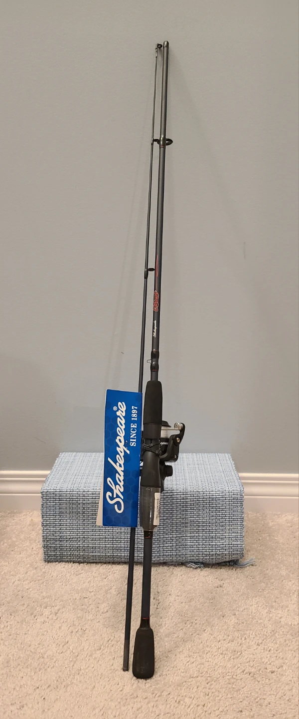 Shakespeare Outcast Fishing Rod